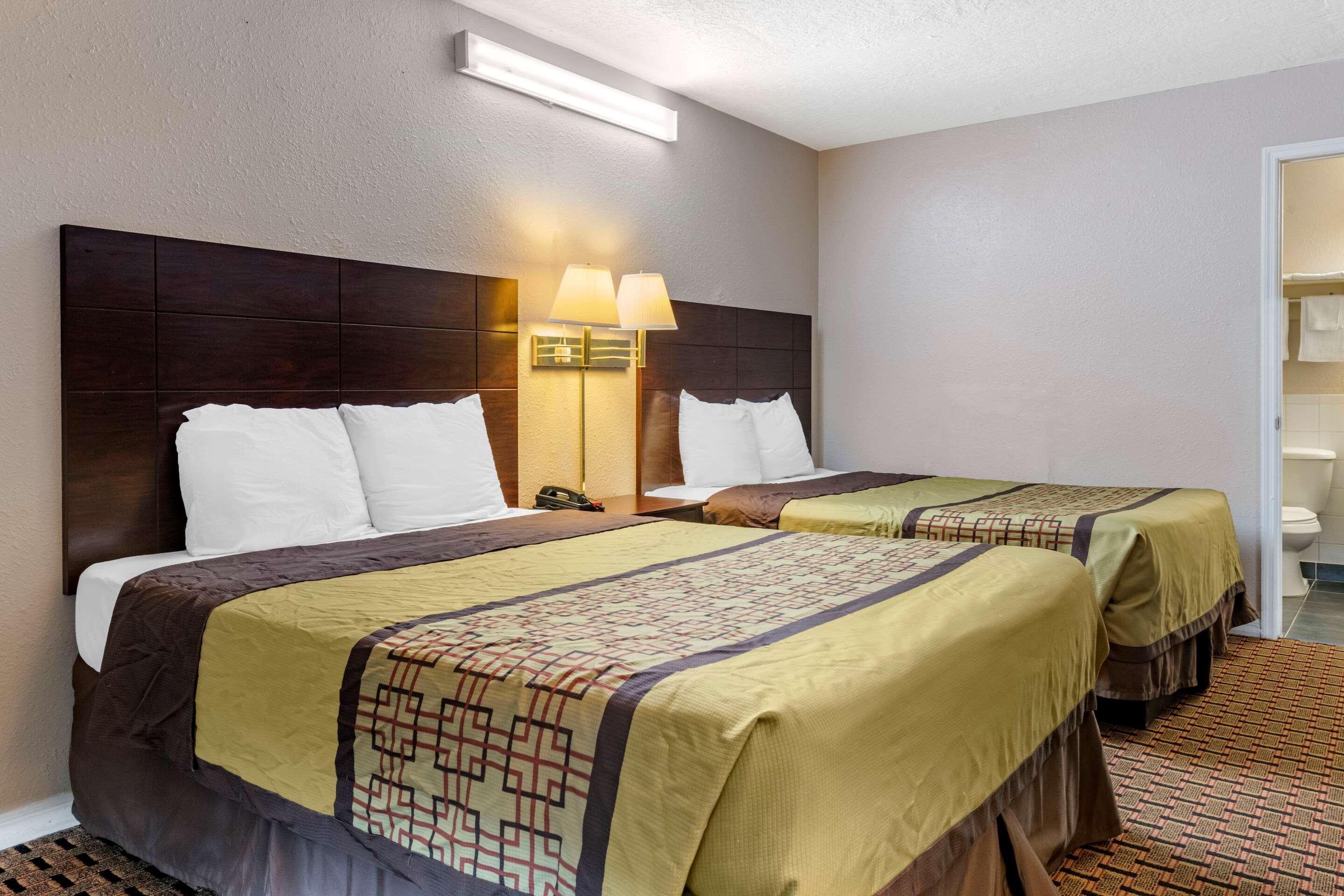Rodeway Inn New Port Richey Dış mekan fotoğraf