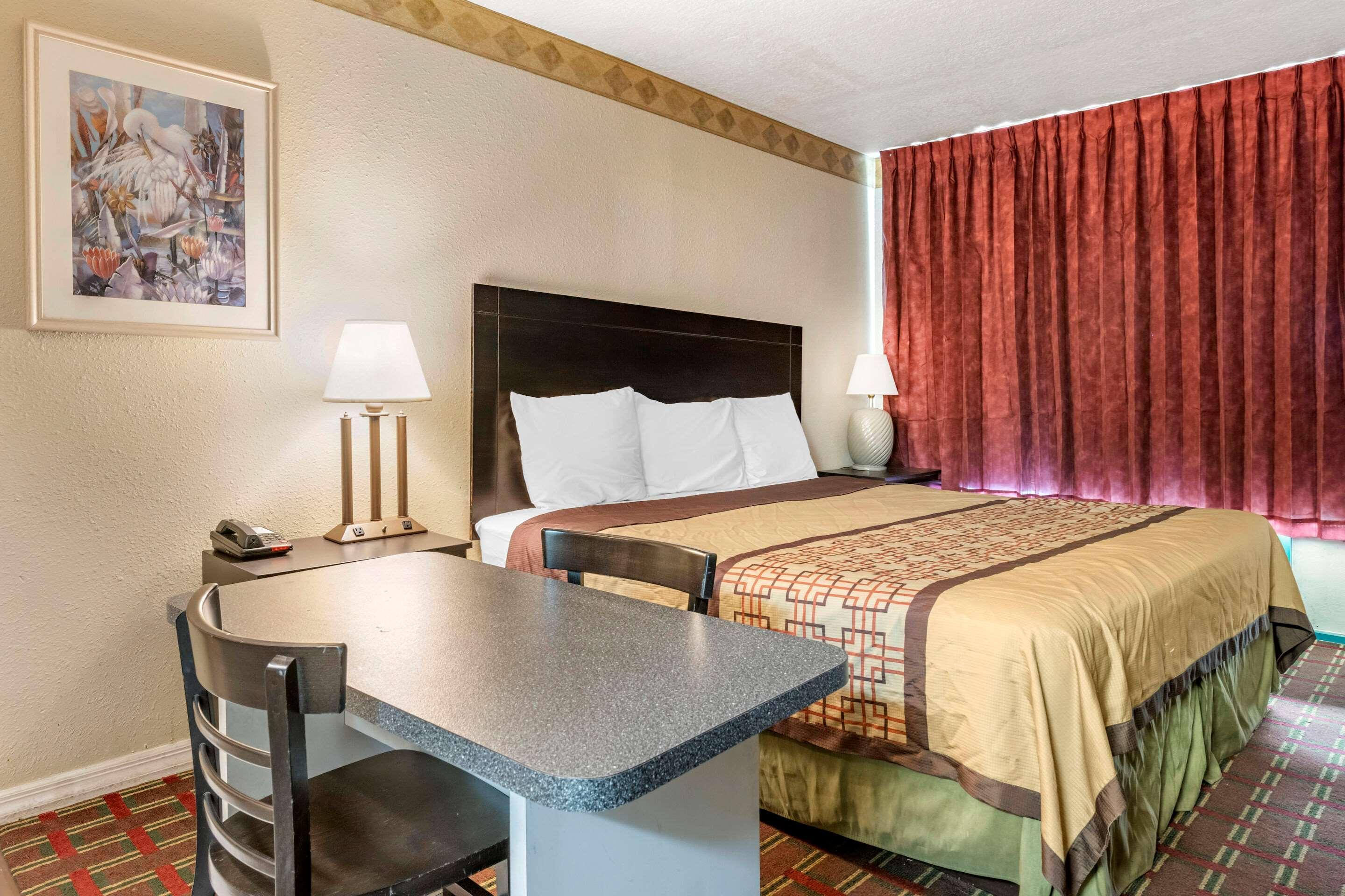 Rodeway Inn New Port Richey Dış mekan fotoğraf