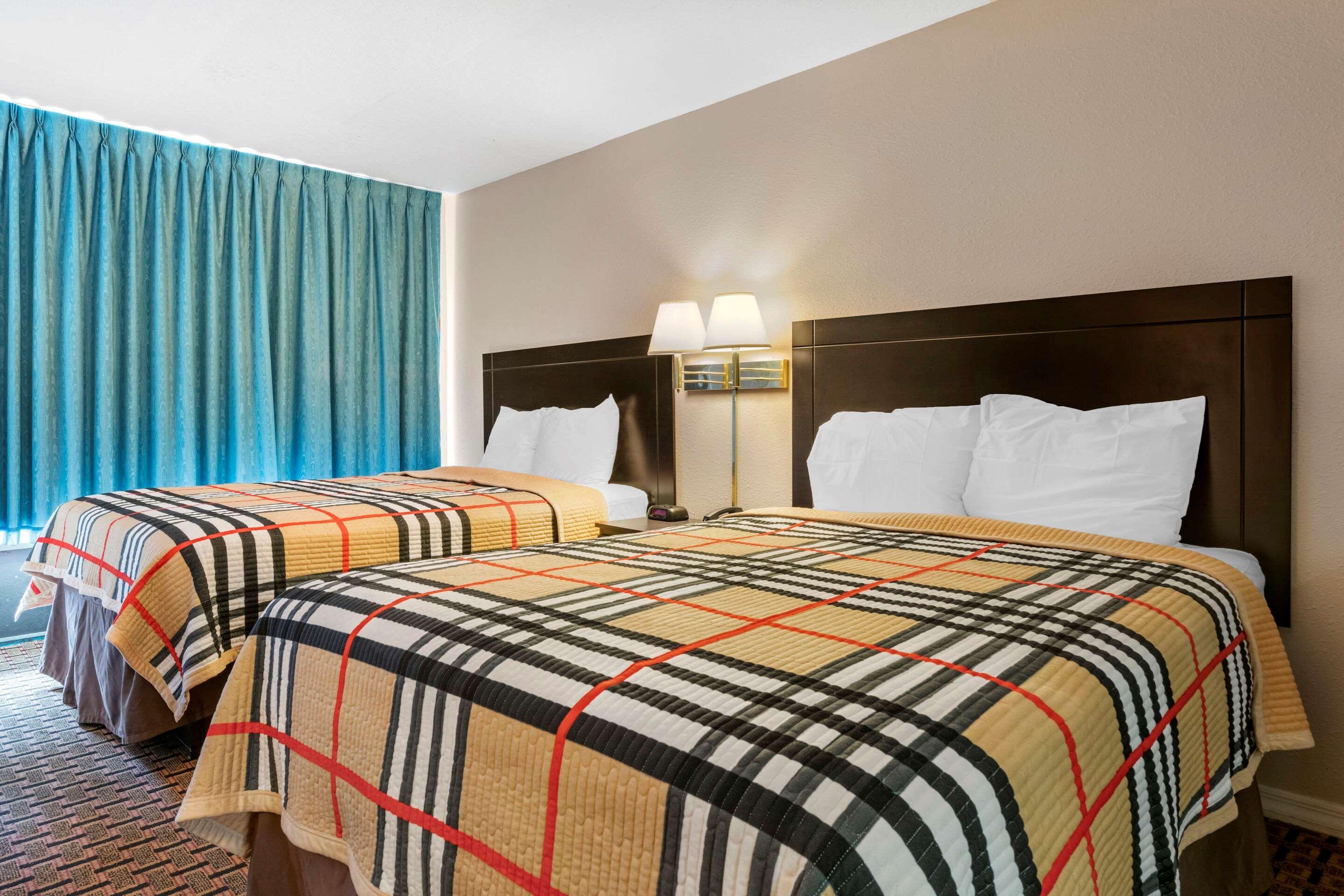 Rodeway Inn New Port Richey Dış mekan fotoğraf