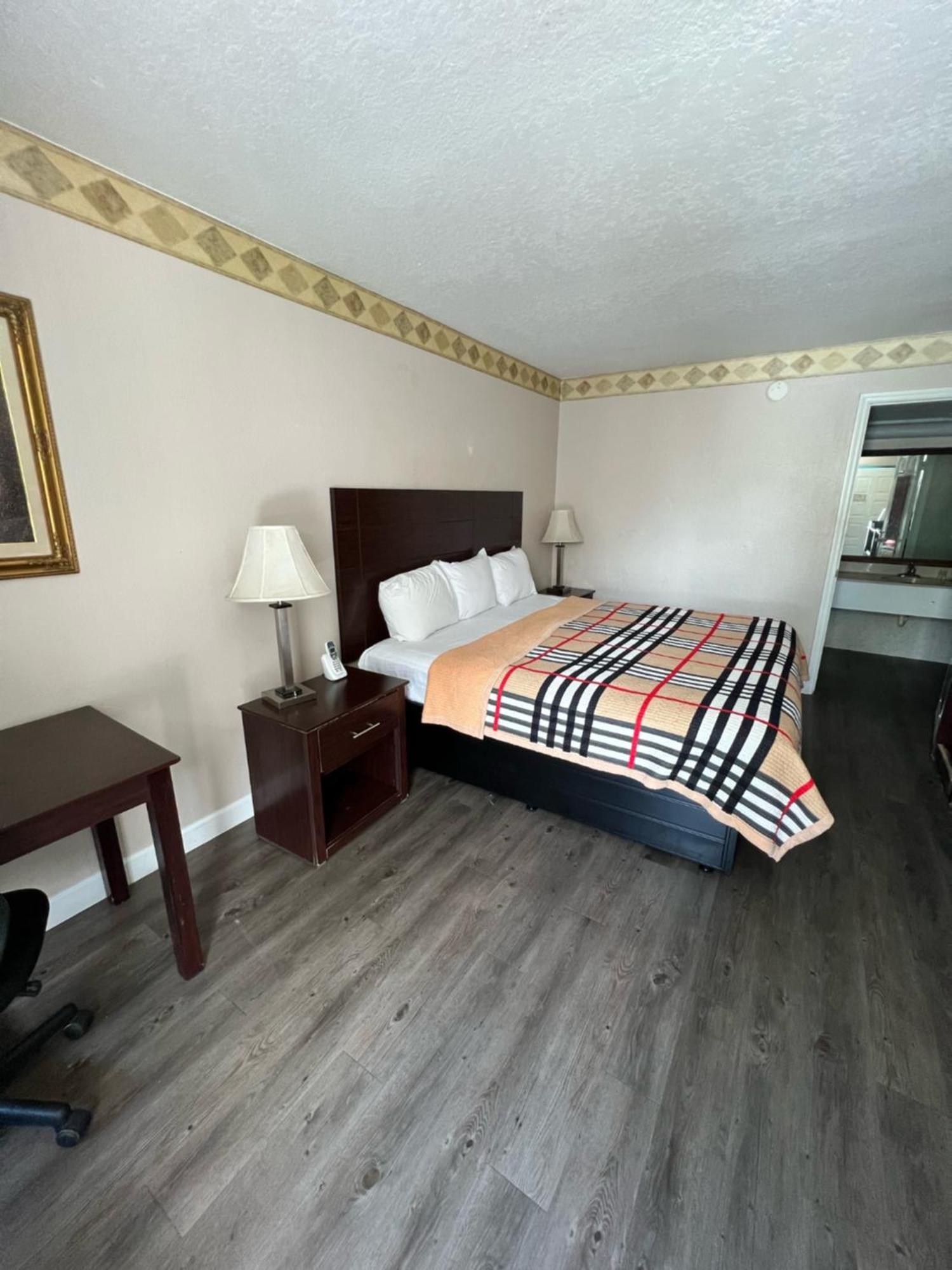Rodeway Inn New Port Richey Dış mekan fotoğraf