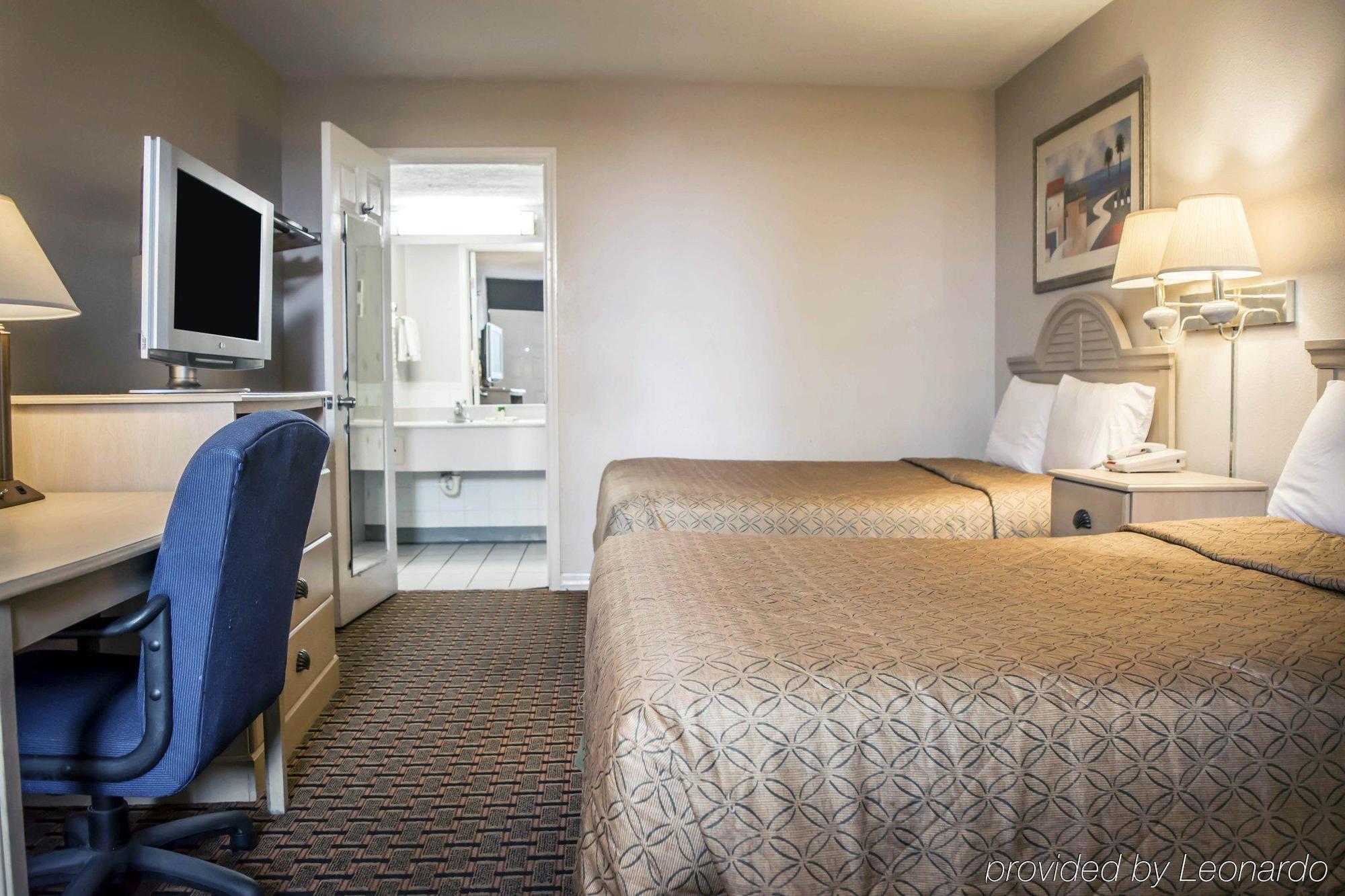 Rodeway Inn New Port Richey Dış mekan fotoğraf