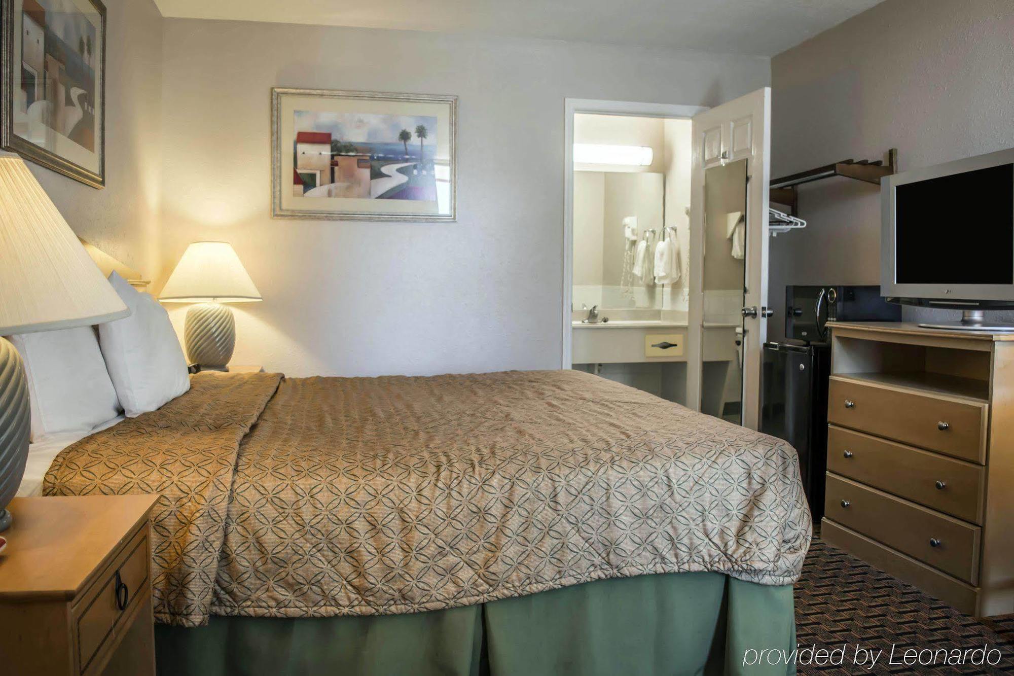 Rodeway Inn New Port Richey Dış mekan fotoğraf